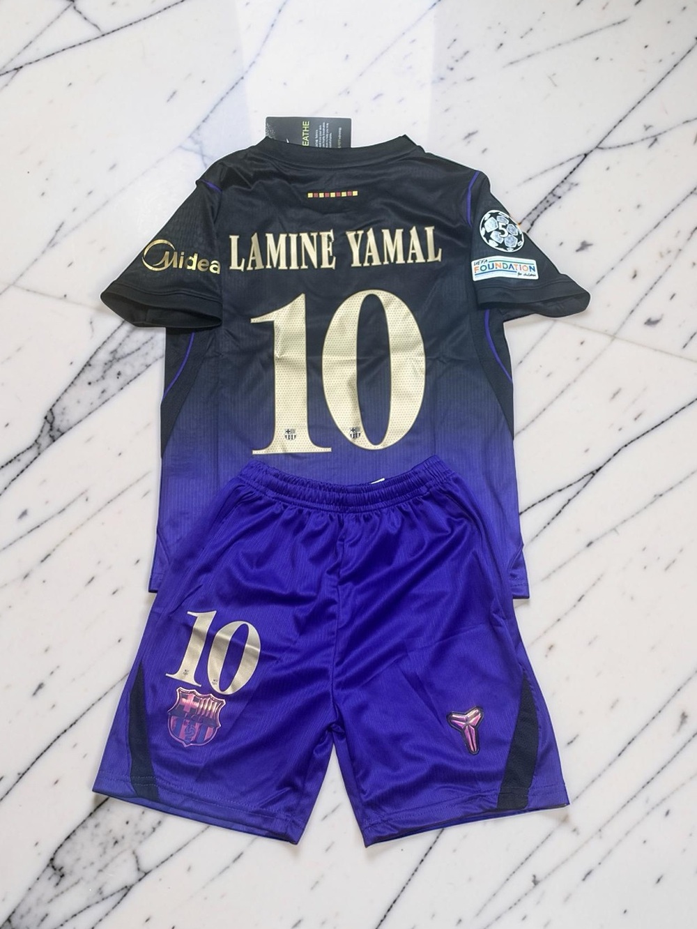 Lamine Yamal Barcelona Kids Jersey Shorts Kit #10